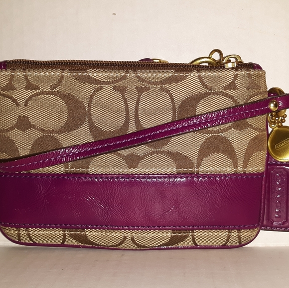 Rare 2008 COACH Legacy Purple Signature Stripe Wri - Picture 12 of 16